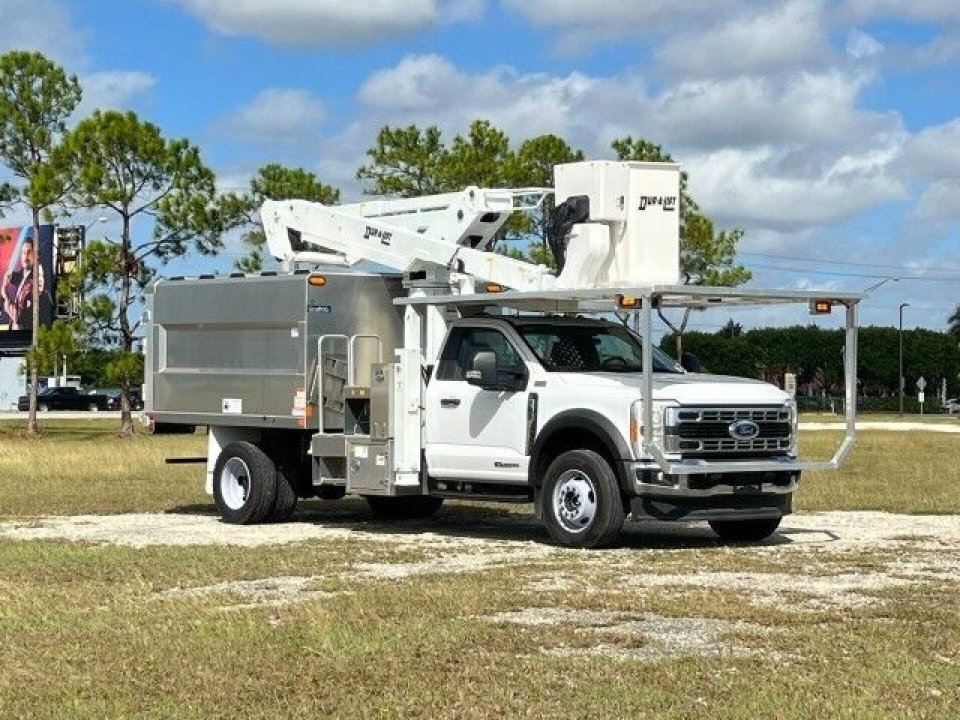 2023 Ford F-600XL - 9'9 Dur-A-Lift DTAX-45FP 50' Working Height Aerial Lift 9'9 Chipper