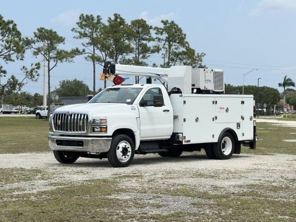 2023 International CV515 - 8,600 lb Mechanic Service Truck with Stellar Telescopic Crane 8630